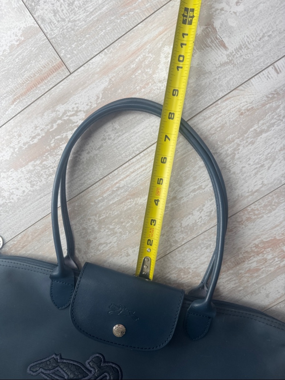 Long Champ Victoire Limited Edition Small Navy Bag - Picture 13 of 15